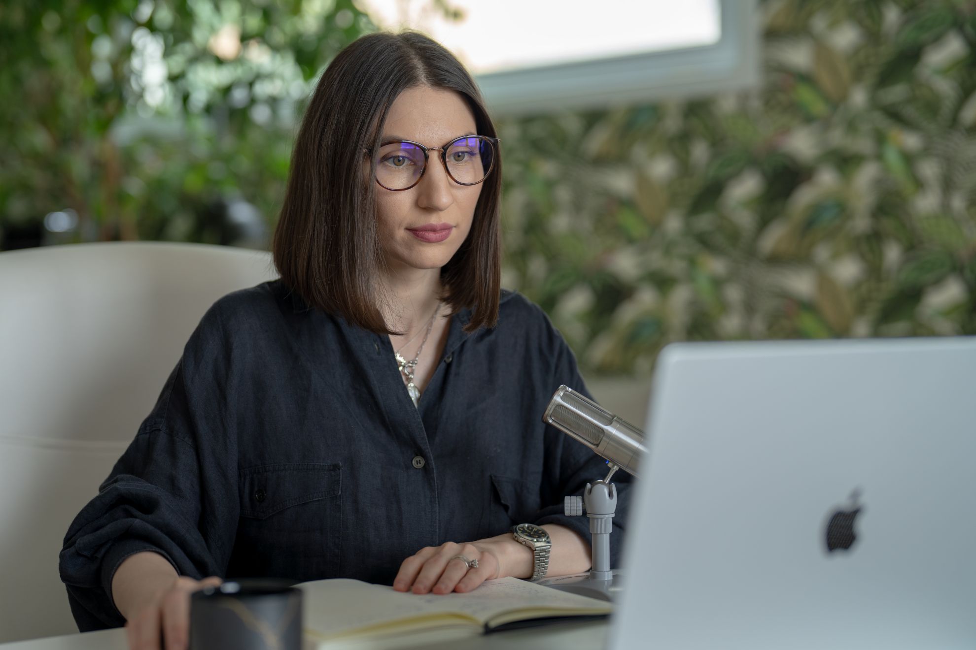 Why Electronic Components from China Dominate the Global Market: A Deep Dive into Sourcing Electronic Components from China