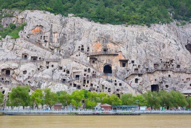 中国的五大石窟都有哪些(中国著名的五大石窟)