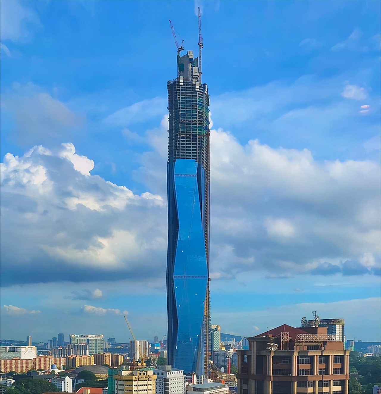 023全球十大高楼排名(全球前十高的建筑物)"