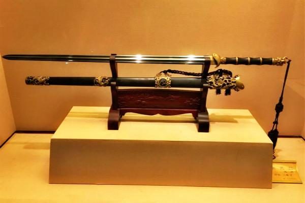 历史上真实存在的七件无价兵器(中国古代七把名剑)