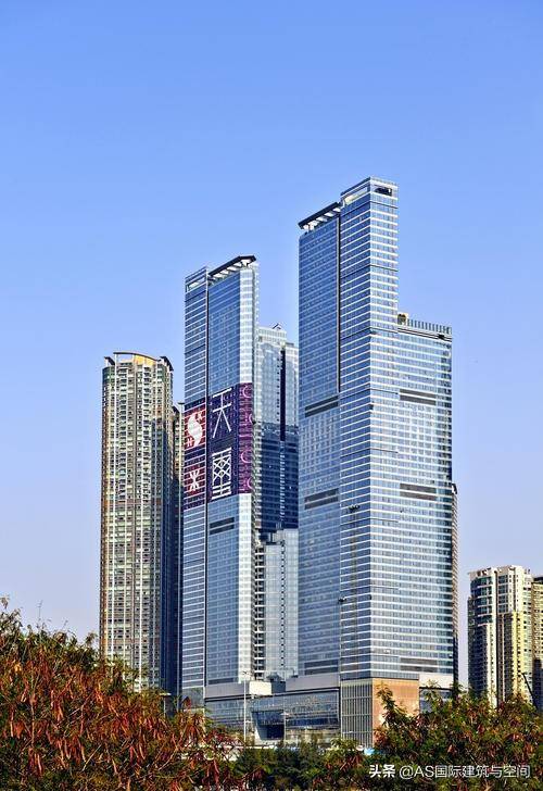 香港最高的楼多少层(中国香港10大高层建筑)