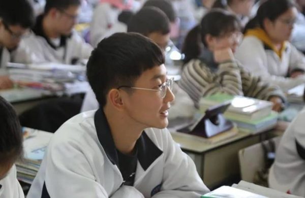 中国十大高中排名前十(全国学科实力10强中学排行榜)