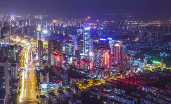 023中国超大城市有哪几个(2023中国大城强城排名)"