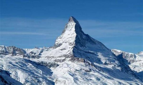 瑞士十大名山排行榜(瑞士十大最有名的山)