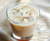 冰咖啡(咖啡豆，冰制作而成)